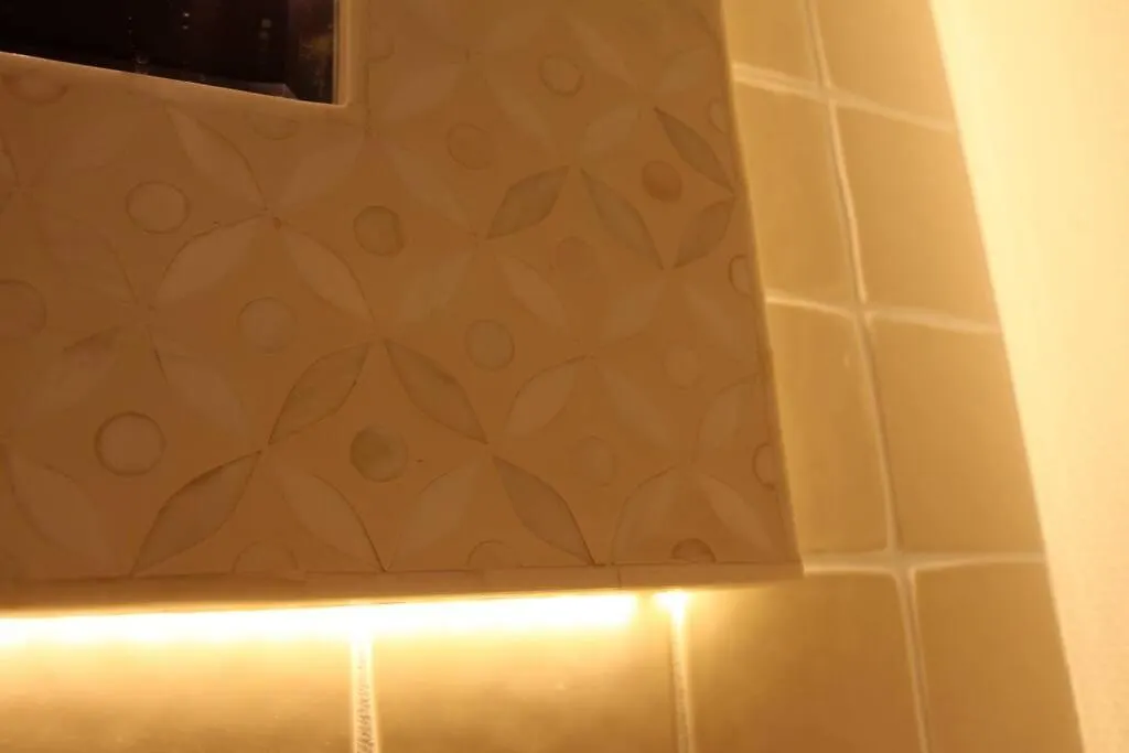 זושי Hale Kotsubo Karaoke&Spa וילה
